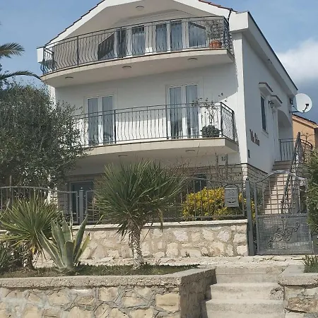 Petar Apartmán Sukošan