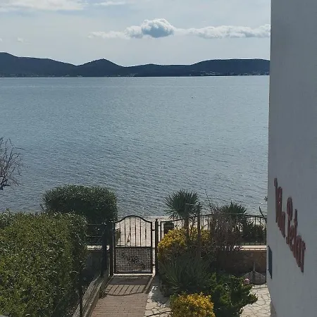 Petar Apartmán *